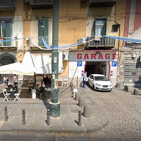 Dimora Dei Giganti Acomodação com café da manhã Nápoles Exterior foto