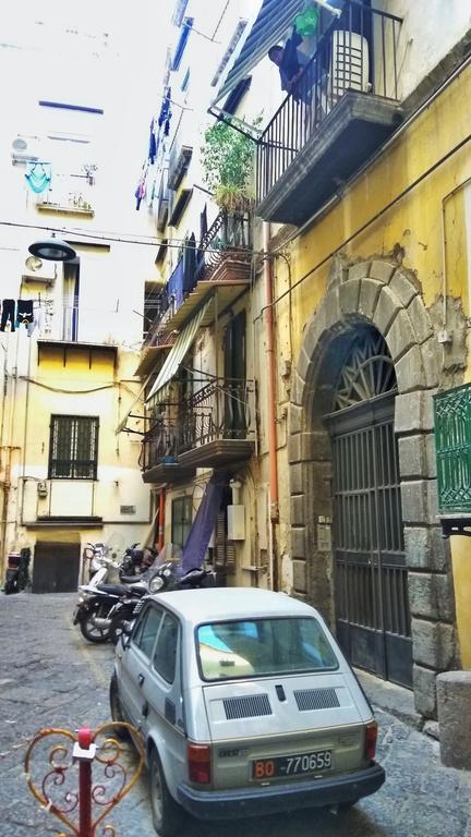Dimora Dei Giganti Acomodação com café da manhã Nápoles Exterior foto